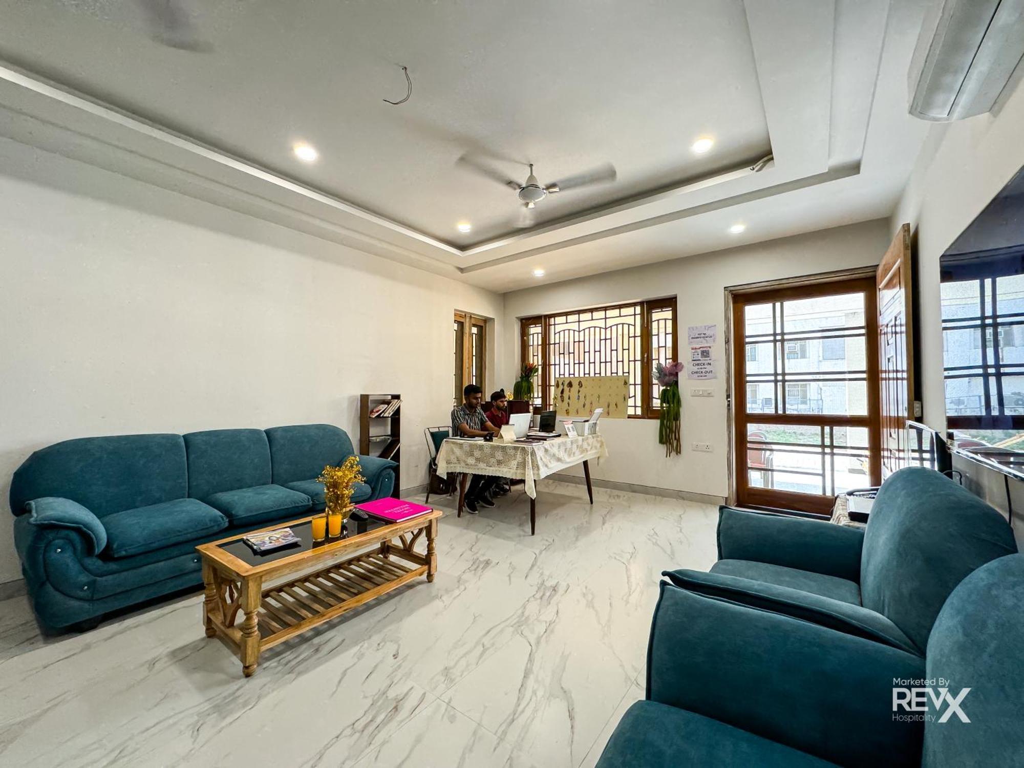 Guru Sadan A Luxe Stay Ayodhya Exterior foto
